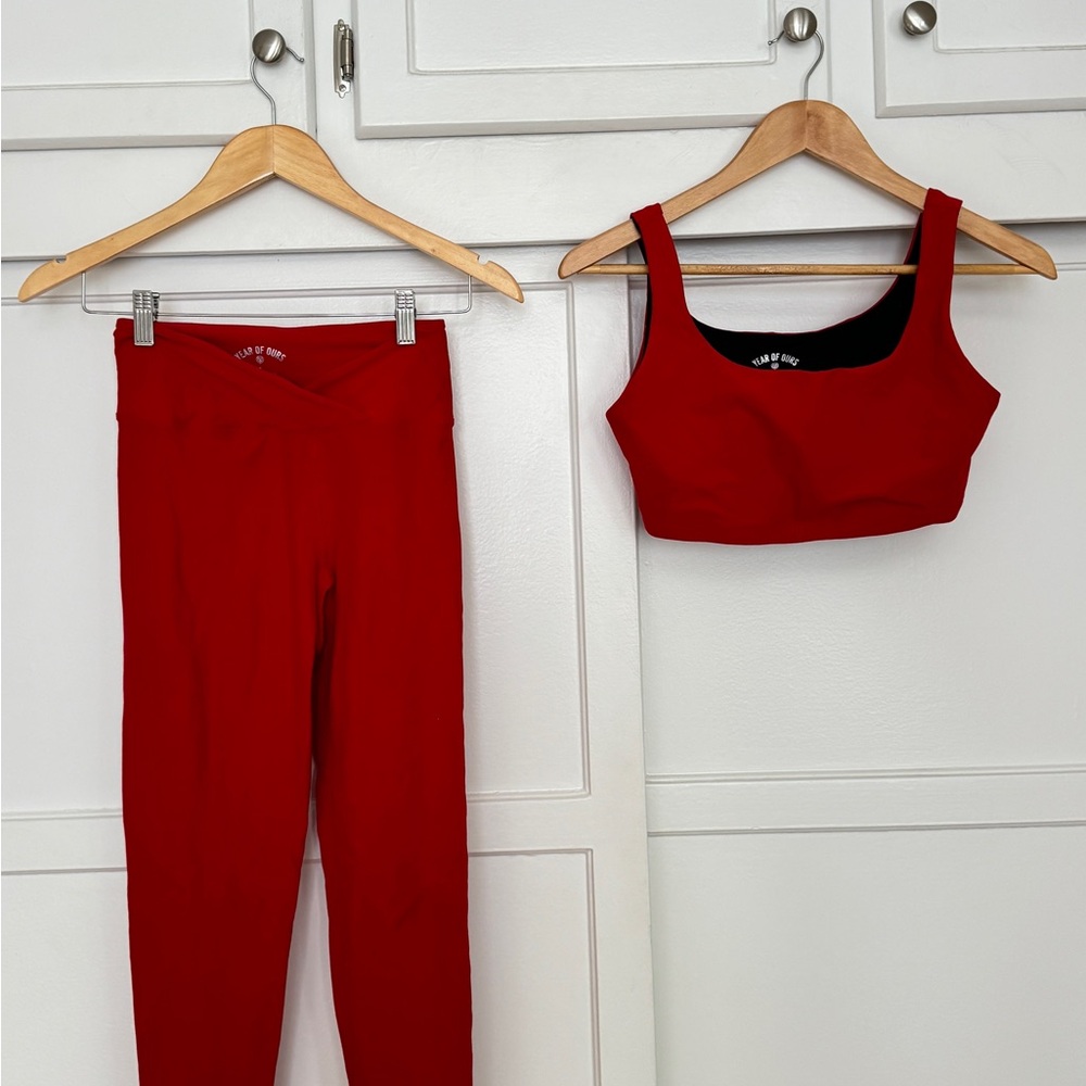 Year of Ours Leggings + Bra set. Size S/M.
